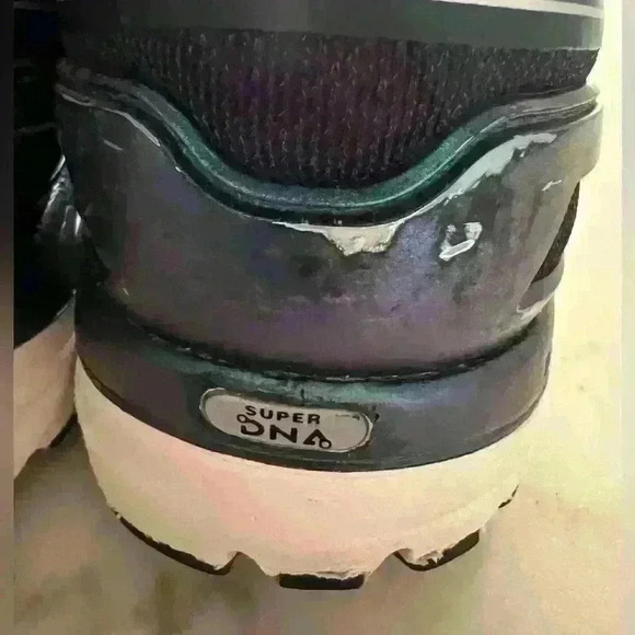 Brooks Women's Transcend 5 Running Shoes - Size 11.5 - Black/Purple - - Picture 7 of 8